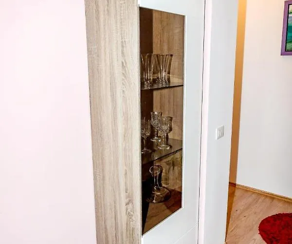 Apartment Happy Stories' In Centre *