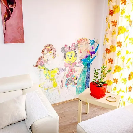 Apartment Happy Stories' In Centre