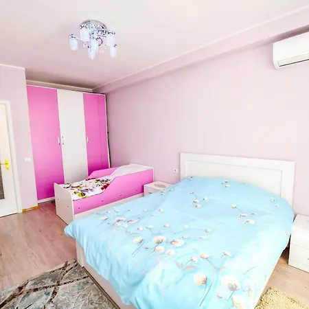 Happy Stories' In Centre Shkoder